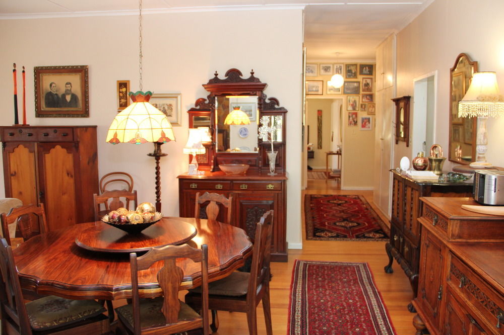 Beau&I Bed & Breakfast Graaff Reinet Bagian luar foto